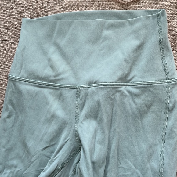 Lululemon Teal Leggings - Picture 3 of 5